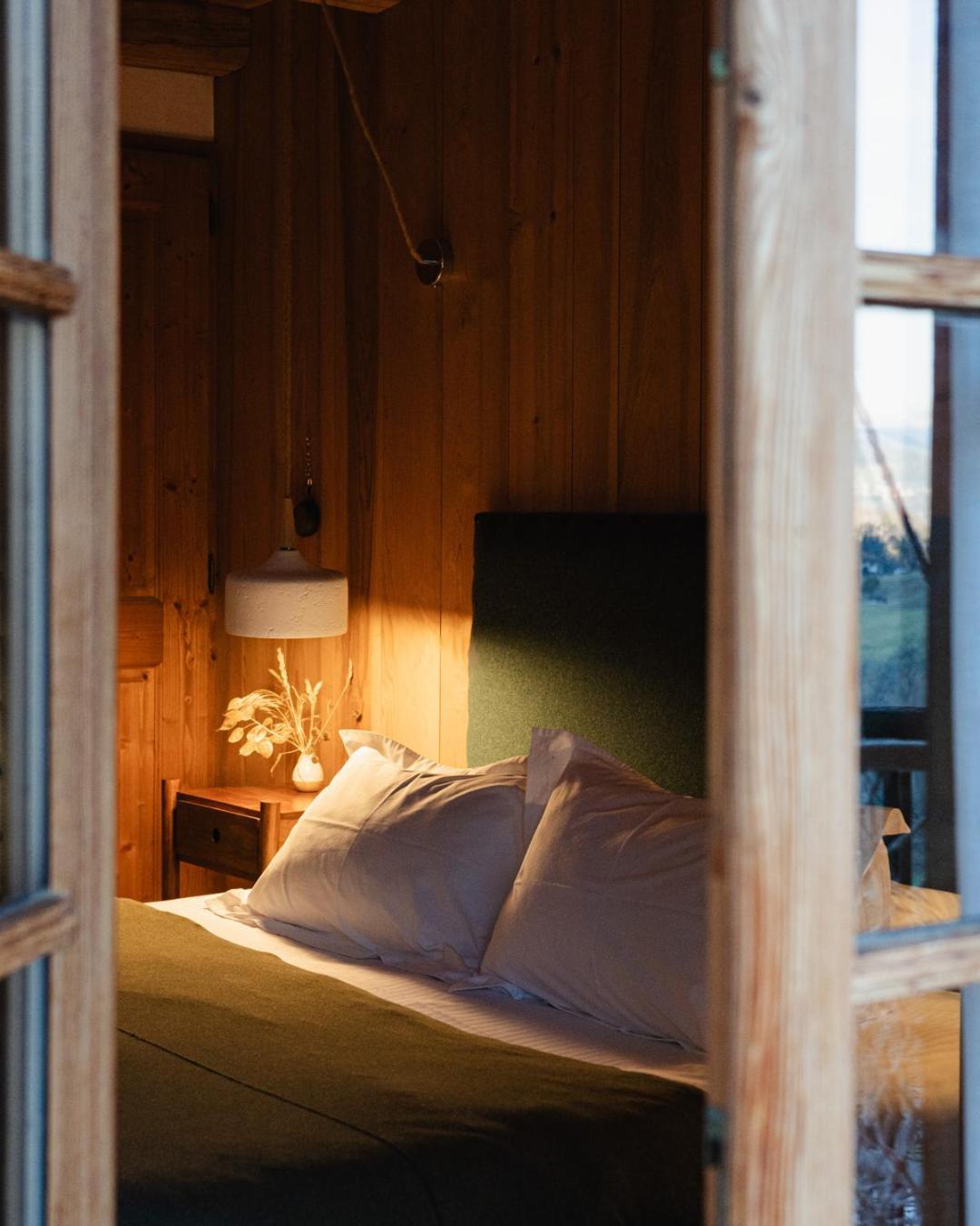 Auberge Du Moulin De Lere Vailly ภายนอก รูปภาพ