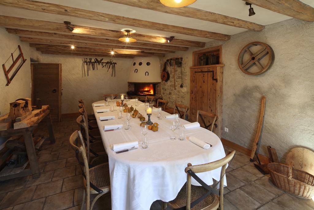 Auberge Du Moulin De Lere Vailly ภายนอก รูปภาพ